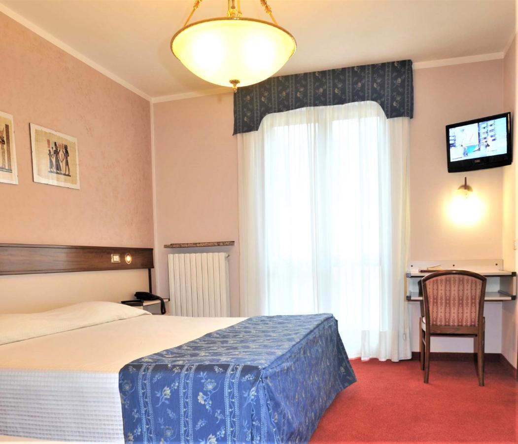 Bes Hotel Papa San Pellegrino Terme Kültér fotó