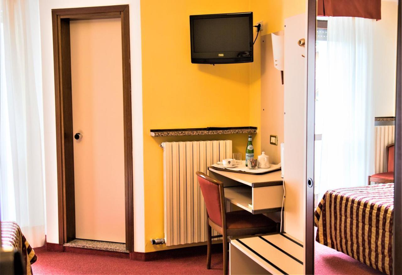 Bes Hotel Papa San Pellegrino Terme Kültér fotó