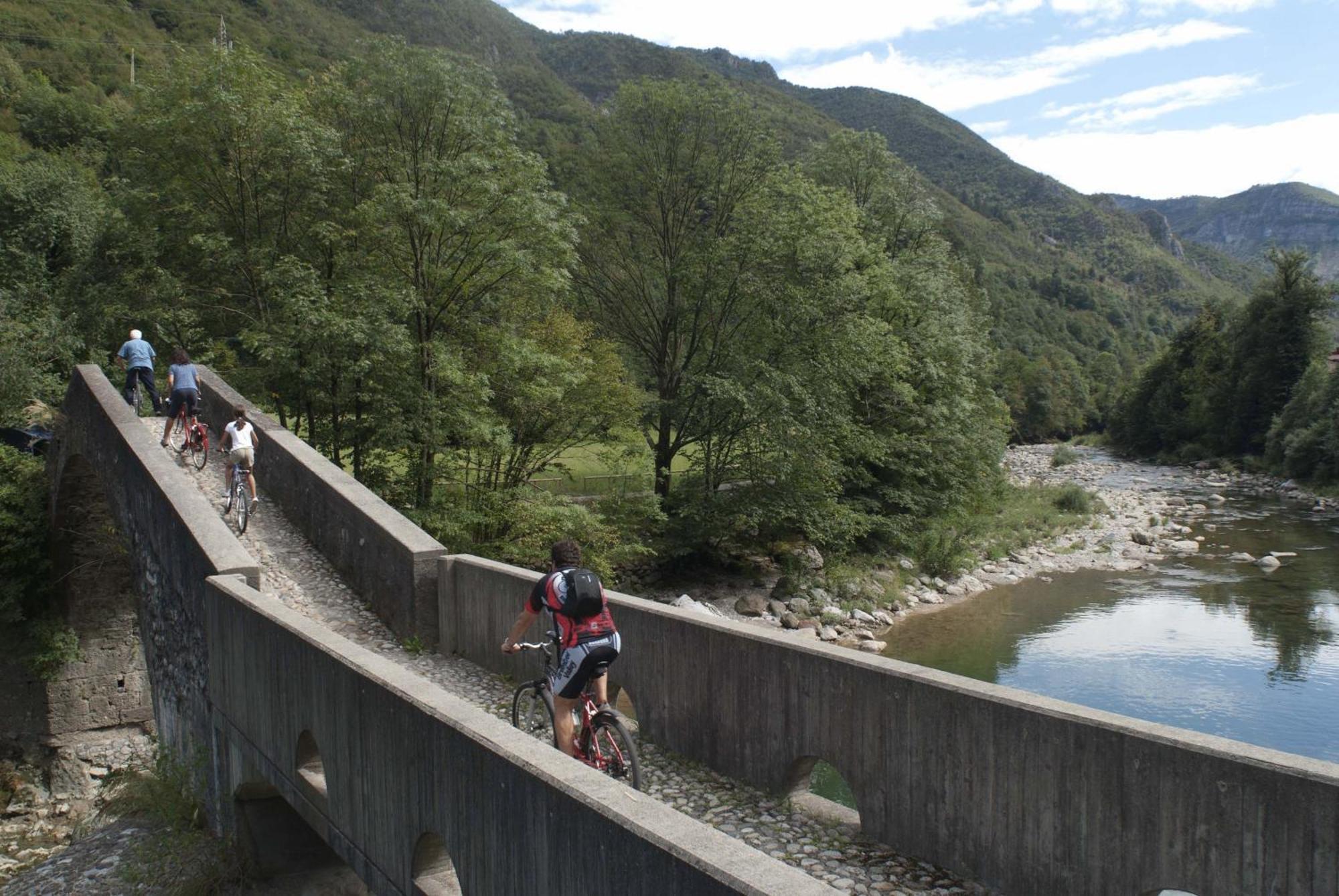 Bes Hotel Papa San Pellegrino Terme Kültér fotó